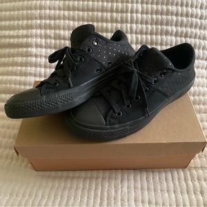 CONVERSE low-top sneakers